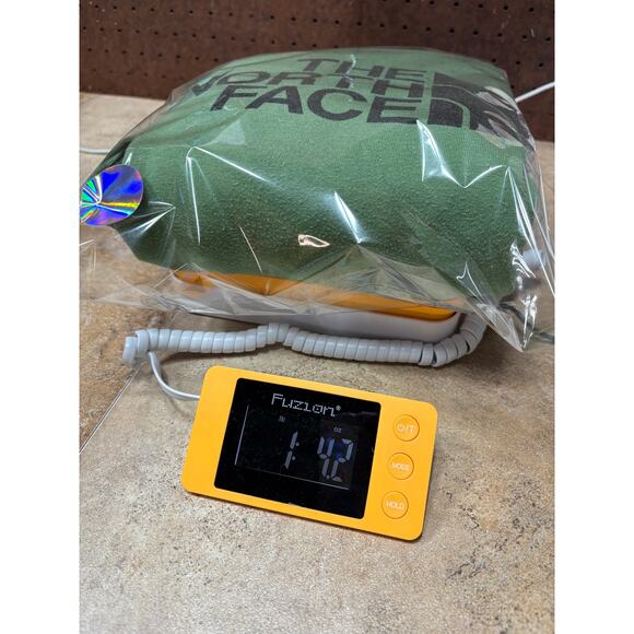 The North Face Green Sweatshirt Size XL - Picture 5 of 5